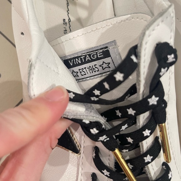 Vintage Havana Bianca Sneakers - Picture 5 of 12